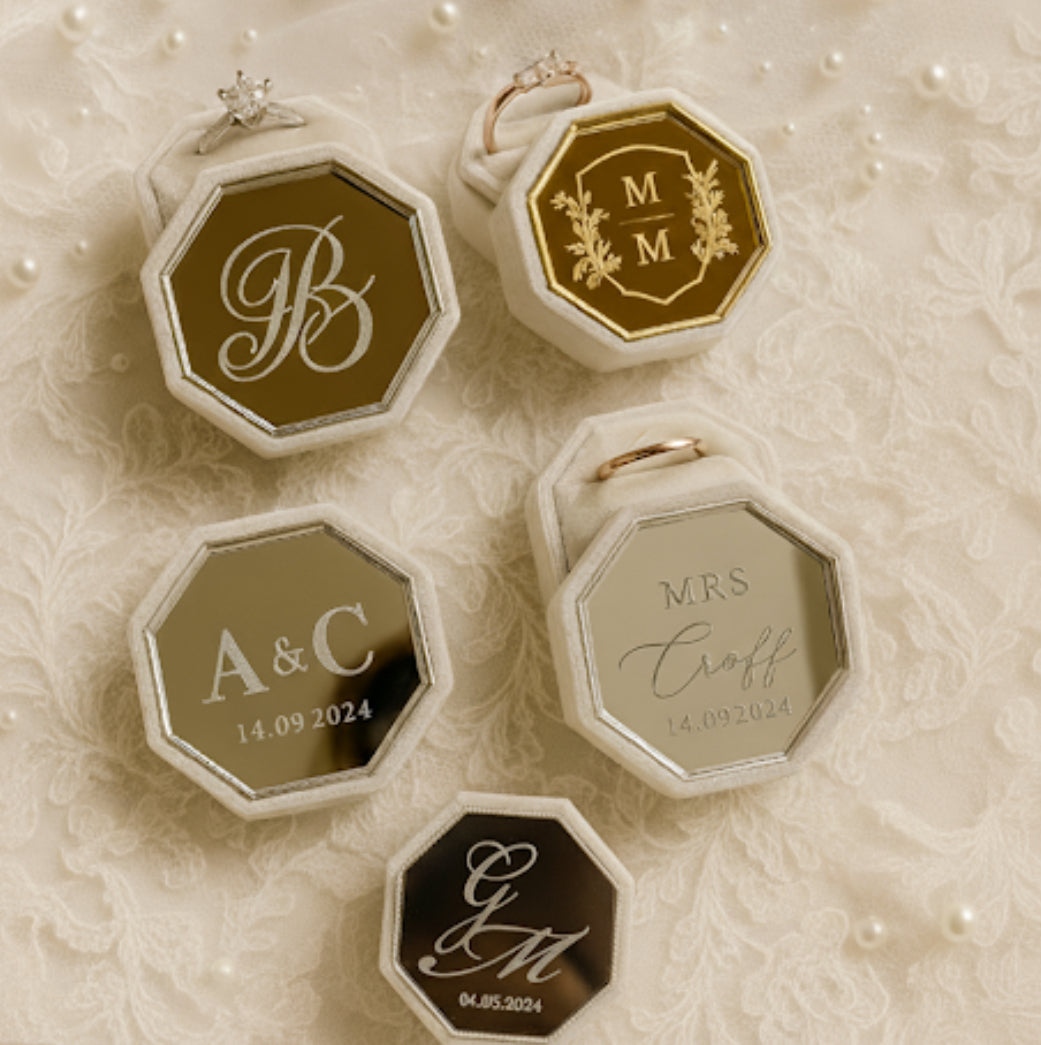 Boîte à bagues personnalisée – Velours & Acrylique pour Mariage et Fiançailles