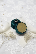 Boîte à bagues personnalisée – Velours & Acrylique pour Mariage et Fiançailles